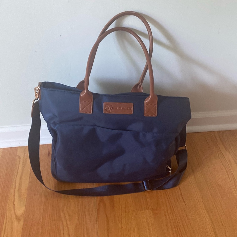 Sarah wells Abby breast pump bag